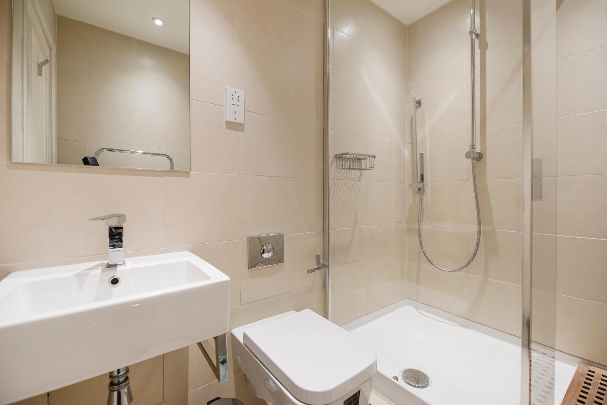 Central 2 Bed Maissonette London Luaran gambar